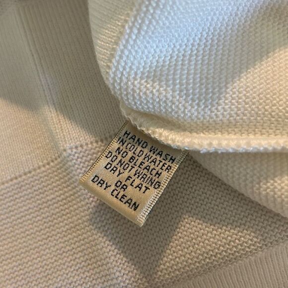 NWT White Cardigan Sweater - Picture 7 of 7